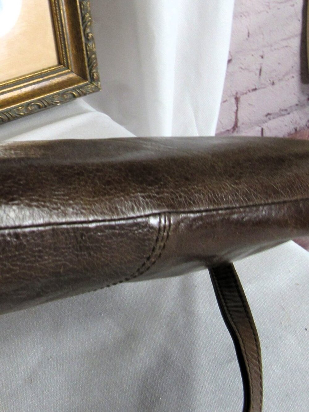 HOBO INTERNATIONAL BROWN XBODY BAG LOTS OF POCKETS GENUINE LEATHER - Picture 9 of 13